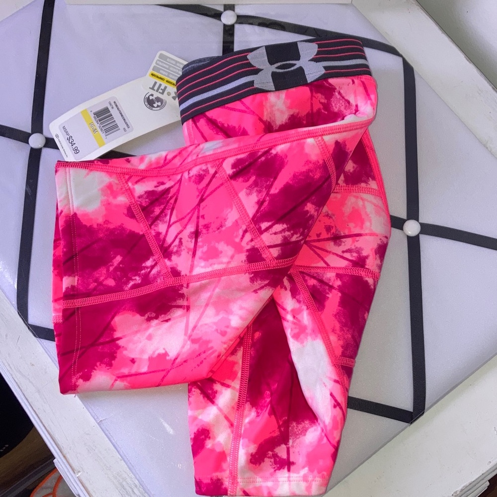 Under Armour Vivid Pink Patterned compression sliding shorts (Brand New)